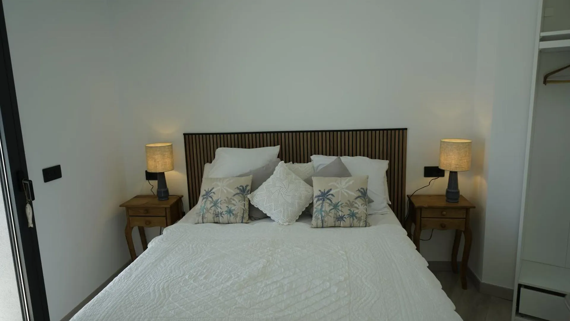 Apartment El Mejor Apartamento En El Centro De Santa Margarita Immo365 Roses